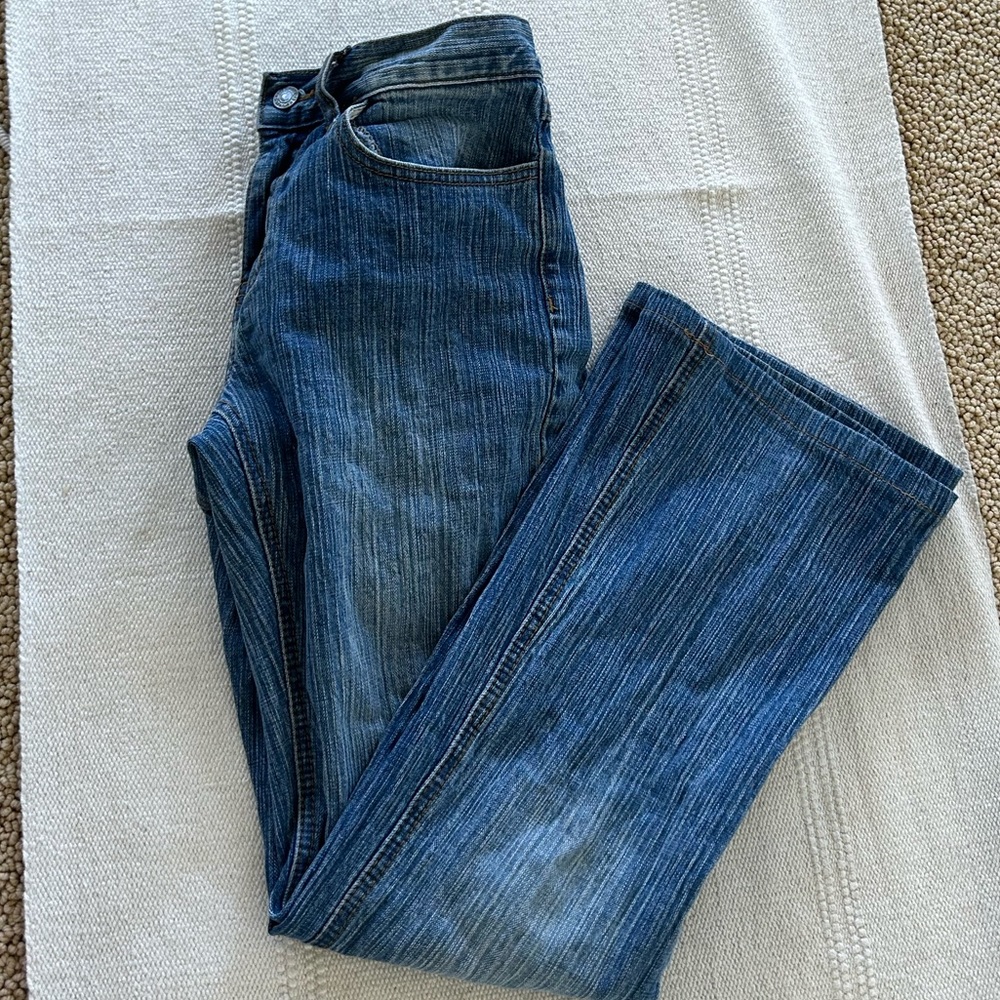 Brandy Melville Low Waisted 90’s Jeans